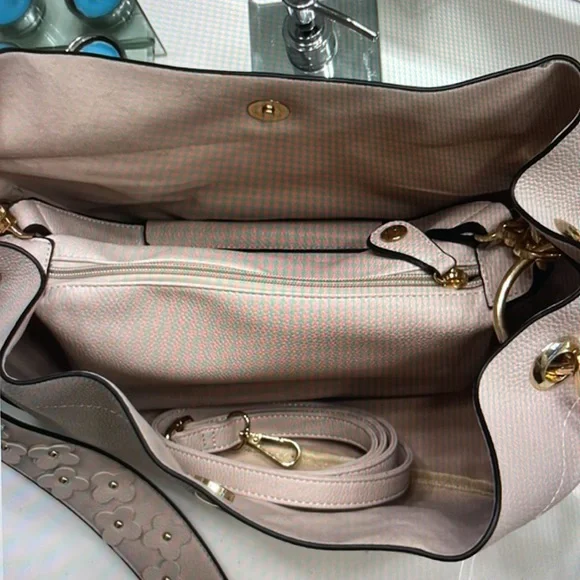 Marc New York/Andrew Marc 5 Bags In 1. Khaki Color NWT - Picture 5 of 12